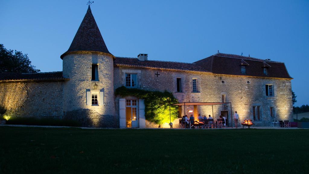 Chateau De Lerse Bed & Breakfast Perignac  Екстериор снимка